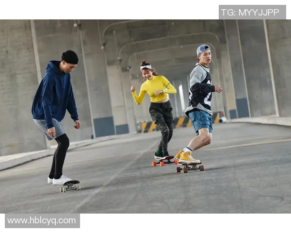 武汉滑板队灵活性探秘：如何在城市街头展现无限可能与创意